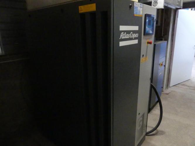 Pískovací zařízení 576